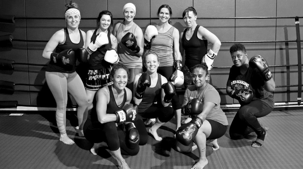 fitness-kickboxing-girls Real Fighters Gym Fitness Kickboxing